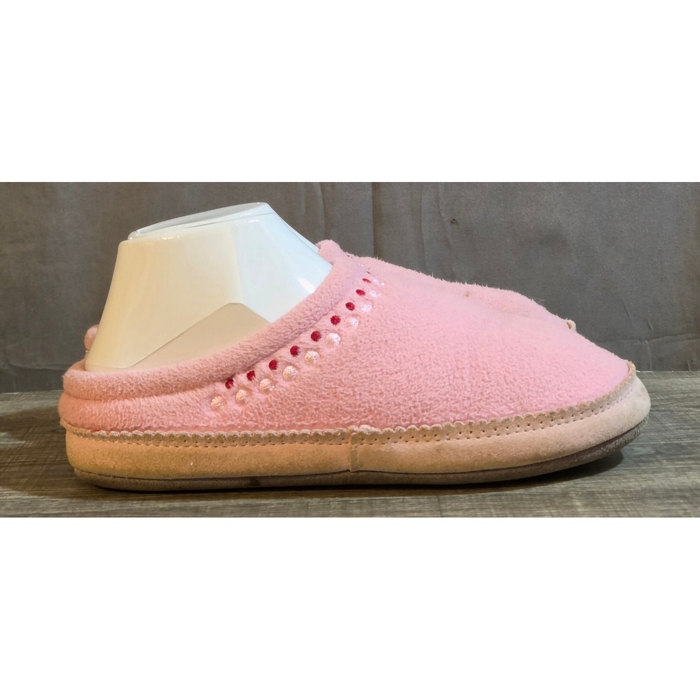L.L. Bean Slip On Fuzzy Slippers Women's Size 5-6 Pink